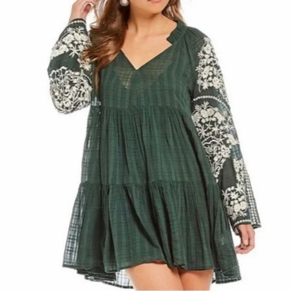 Free People | Dresses | Free People Emerald City Boho Embroider V Neck Tiered Babydoll Dress S Green | Poshmark Free People | Dresses | Free People Emerald City Boho Embroider V Neck Tiered Babydoll Dress S Green | Poshmark